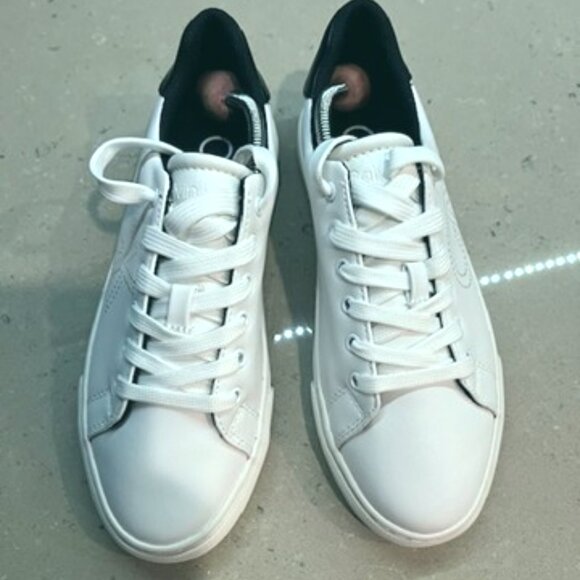 Calvin Klein Trainers-White/Black-Size 7-NWOT - Picture 2 of 9